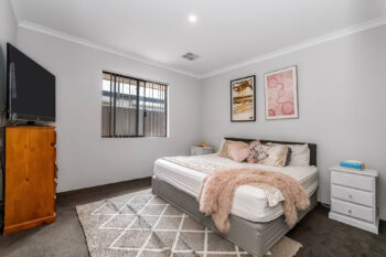 Listing image for 5 Mandalup Road, Haynes  WA  6112