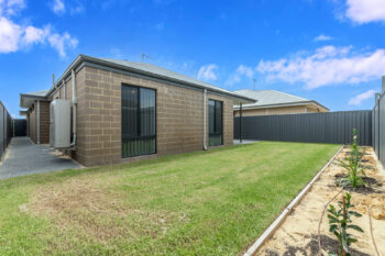Listing image for 5 Oldenburg Way, Forrestdale  WA  6112