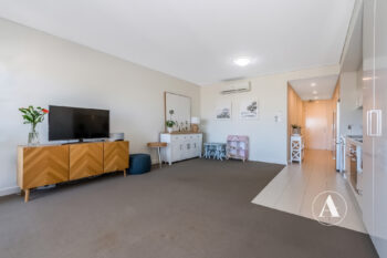Listing image for 10/15 Pallett Avenue, Spearwood  WA  6163