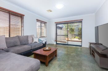 Listing image for 4 Karri Way, Thornlie  WA  6108