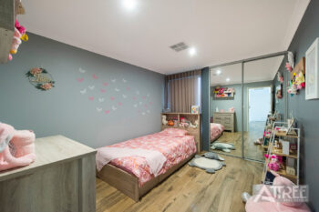 Listing image for 17 Dunmore Crescent, Harrisdale  WA  6112