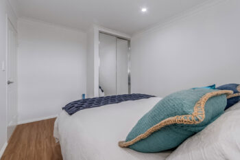 Listing image for 8 Langer Crescent, Champion Lakes  WA  6111