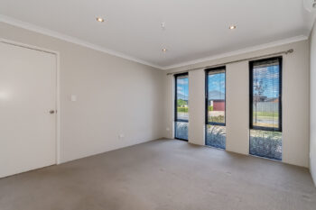 Listing image for 10 Cornforth Way, Piara Waters  WA  6112