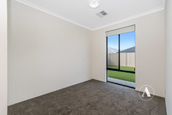 Listing image for 1 Yale Close, Haynes  WA  6112