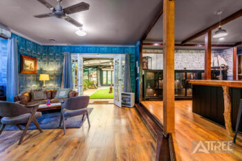 Listing image for 10 Gwalia Place, Gosnells  WA  6110