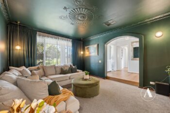 Listing image for 2 Crown Court, Thornlie  WA  6108