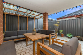 Listing image for 7 Bauxite Road, Treeby  WA  6164