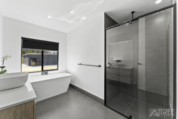 Listing image for 76 Florence Place, Oakford  WA  6121