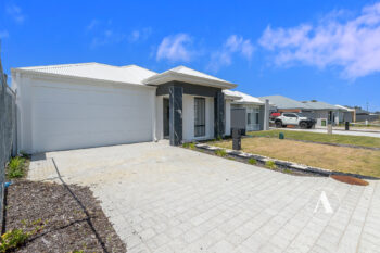 Listing image for 7 Bennetts Way, Baldivis  WA  6171