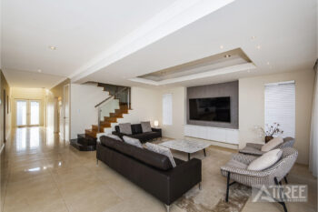 Listing image for 6 Bottrell Way, Canning Vale  WA  6155