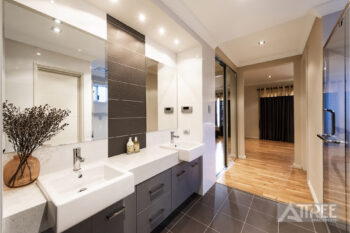 Listing image for 6 Bottrell Way, Canning Vale  WA  6155