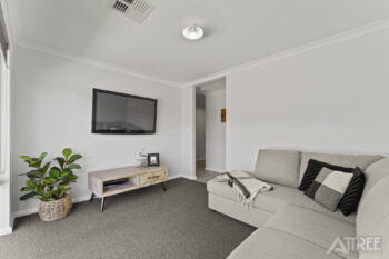 Listing image for 19 Melbourne Loop, Hammond Park  WA  6164