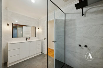 Listing image for 4 Bardwell Street, Thornlie  WA  6108