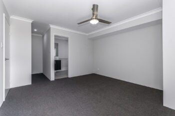 Listing image for 273 Whadjuk Drive, Hammond Park  WA  6164