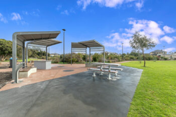 Listing image for 12 Middle Parkway, Canning Vale  WA  6155