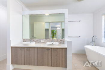 Listing image for 17 Battams Way, Byford  WA  6122