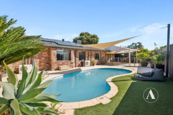 Listing image for 2 Crown Court, Thornlie  WA  6108