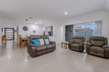 Listing image for 8 Langer Crescent, Champion Lakes  WA  6111