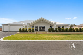 Listing image for 15 Redzel Place, Darling Downs  WA  6122