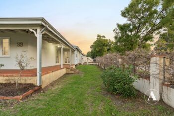 Listing image for 39 Clifton Street, Byford  WA  6122