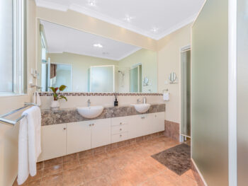 Listing image for 37 Lausanne Way, Canning Vale  WA  6155