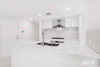 Listing image for 49 Moncrieff Parade, Golden Bay  WA  6174