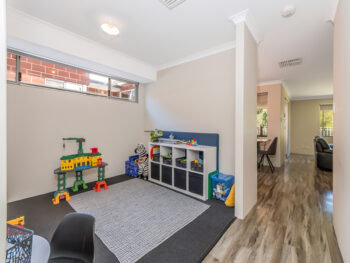 Listing image for 7 Gleeson Way, Harrisdale  WA  6112