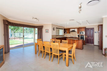 Listing image for 926 Nicholson Road, Oakford  WA  6121