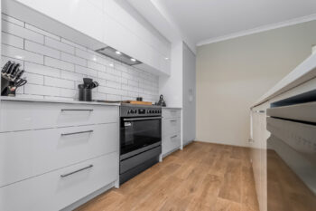 Listing image for 7 Llorens Way, Southern River  WA  6110