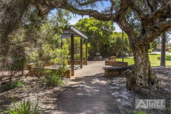 Listing image for 10 Lauraine Drive, Harrisdale  WA  6112