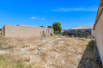 Listing image for 2/10 Fitzroy Street, Queens Park WA 6107