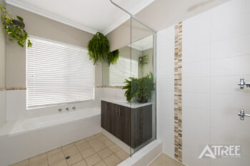 Listing image for 21 Ballycastle Loop, Canning Vale  WA  6155
