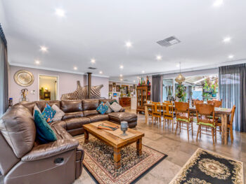 Listing image for 15 Empire Way, Thornlie  WA  6108