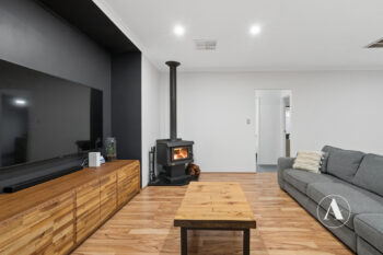 Listing image for 21 Munich Link, Piara Waters  WA  6112