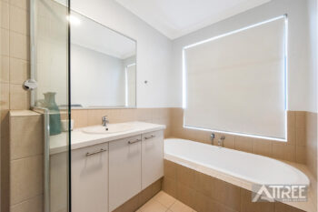 Listing image for 84 Castlewood Parkway, Southern River  WA  6110