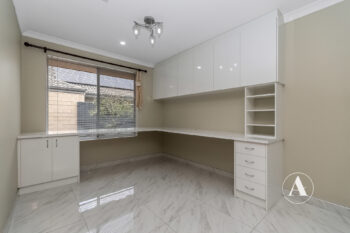 Listing image for 11 Calvert Loop, Hilbert  WA  6112