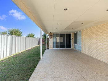 Listing image for 4 Erlon Way, Harrisdale  WA  6112