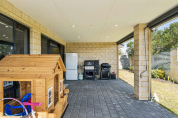 Listing image for 11 Cowes Street, Harrisdale  WA  6112