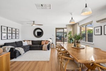 Listing image for 2 Crown Court, Thornlie  WA  6108