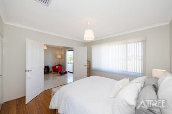 Listing image for 5 Glentrool Gardens, Canning Vale  WA  6155