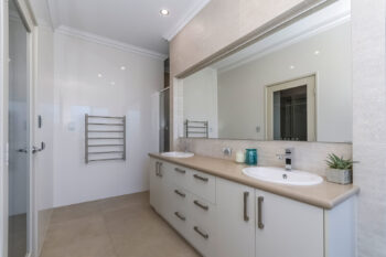 Listing image for 8 Classic Way, Southern River  WA  6110