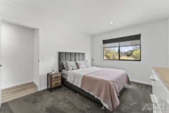 Listing image for 76 Florence Place, Oakford  WA  6121