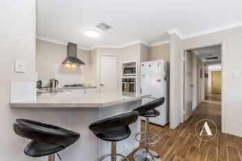 Listing image for 40 Veterans Drive, Byford  WA  6122