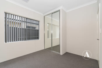 Listing image for 100 Dotterel Way, East Cannington  WA  6107