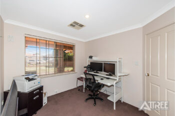 Listing image for 33 Romulea Mews, Canning Vale  WA  6155