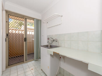 Listing image for 322 Knutsford Avenue, Kewdale  WA  6105