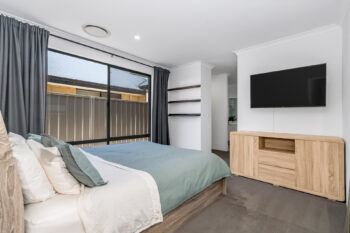 Listing image for 20 Hubbard Road, Haynes  WA  6112