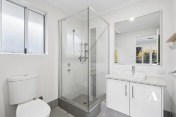 Listing image for 33 Rossiter Avenue, Piara Waters  WA  6112