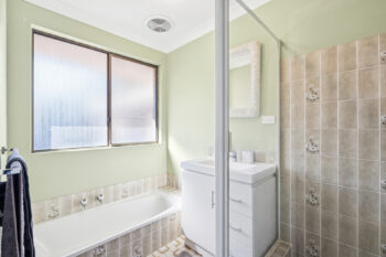 Listing image for 6 Paringa Place, Gosnells  WA  6110