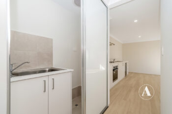 Listing image for 7B Kembla Way, Lakelands  WA  6180